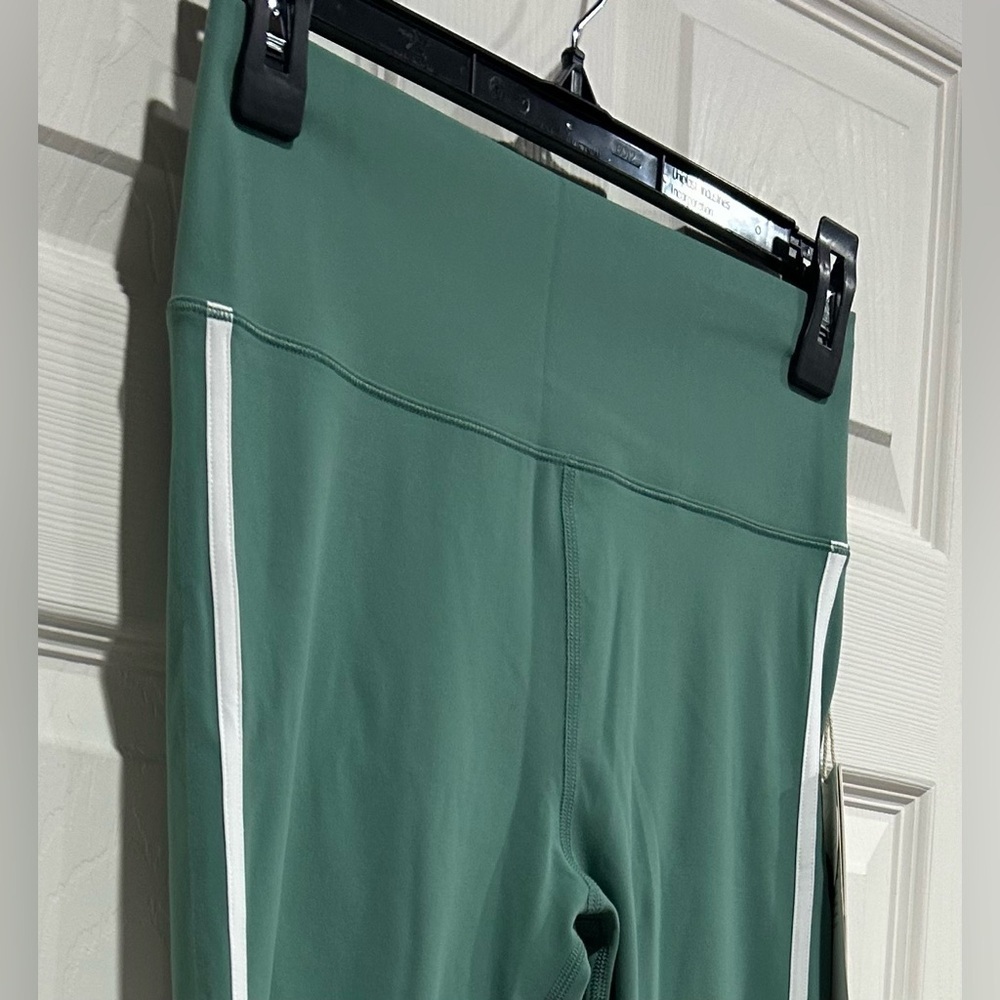 Vuori Women's Small Track Legging Teal Celadon NWT Retro Contrast Performance - Picture 2 of 8